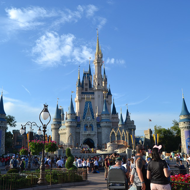 Visit Disneyworld Florida, Hire a Villa